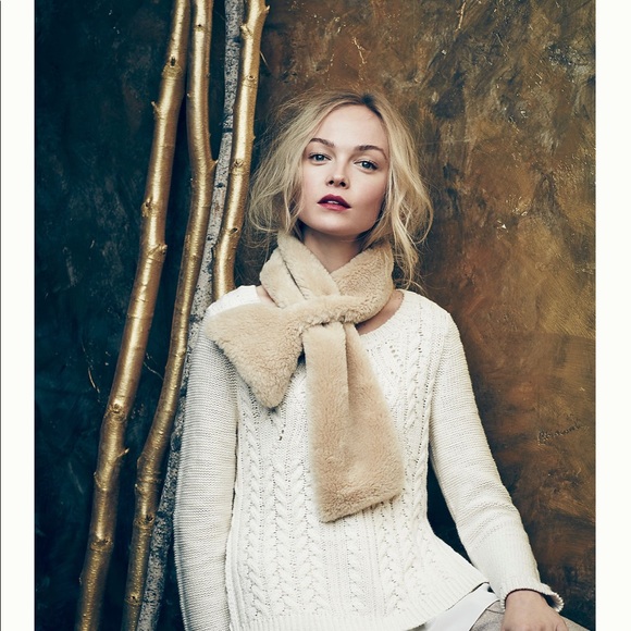 Sweater - Picture 2 of 9